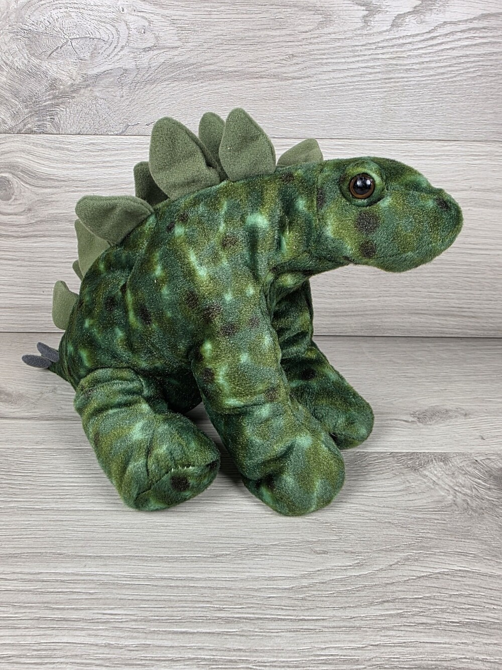 Wild Republic Plush Stegosaurus Dinosaur Realistic Green Dark Green Olive SU65